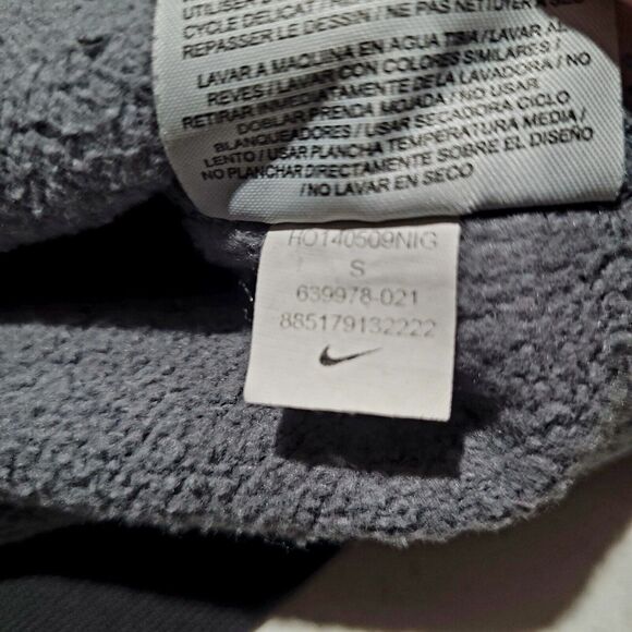 NIKE THERMA-FIT CAMO HOODIE SWEATSHIRT Tech Size Small Fleece Lined EUC - Picture 9 of 9